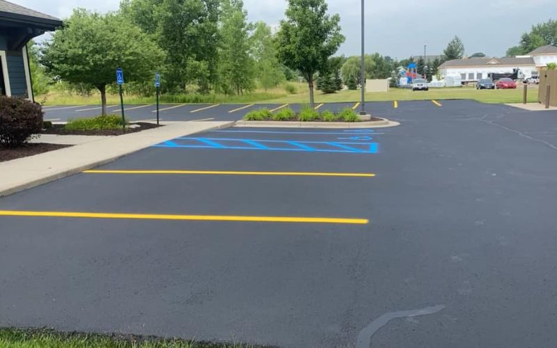Commercial Asphalt Sealcoating in Michigan